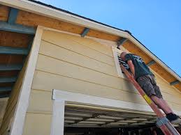 How To Choose The Right Materials for Your Siding Installation in 'Waverly, MN